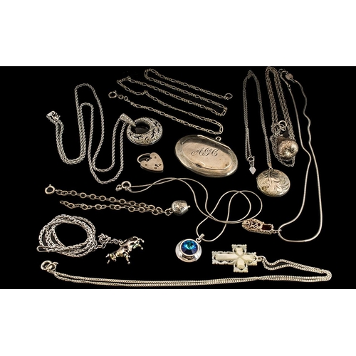 330A - A Good Collection of Vintage Sterling Silver Jewellery Items. All Hallmarked for Sterling Silver. Co... 