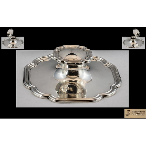 115 - Superb Quality Sterling Silver Capstan - Desk Inkwell of Shaped Square Form. Hallmark Sheffield 1926... 