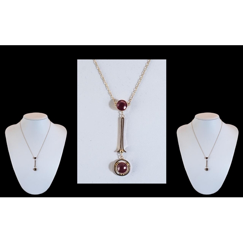 55 - Ladies Stylish - 9ct Gold Attractive 1920's Style FIre Garnet Set Pendant Drop with Integral 9ct Gol... 