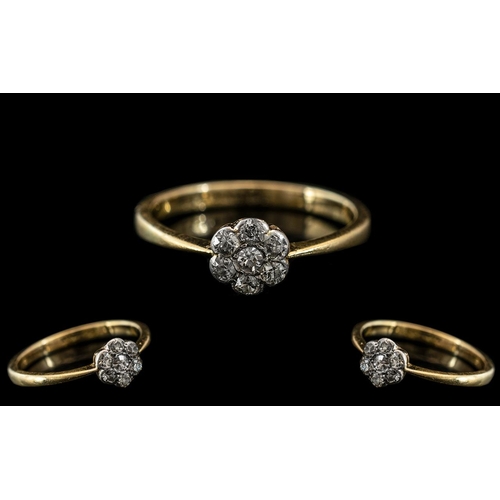 57 - Antique Period - Attractive 18ct Gold and Platinum Diamond Set Cluster Ring, Flower head Setting. Ma... 