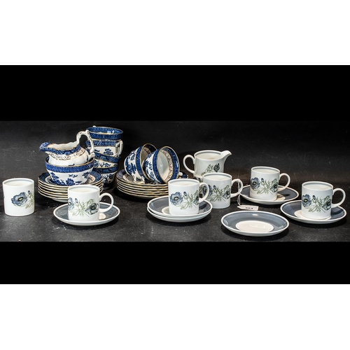 584 - Wedgwood Susie Cooper Design 'Glen Mist' Tea Set, comprising six cups and saucers, a milk jug and su... 