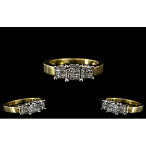 18B - 18ct Gold - Attractive Princess Cut Diamond Set Cluster Ring. The Princess Cut Diamonds ( 12 ) of Su... 