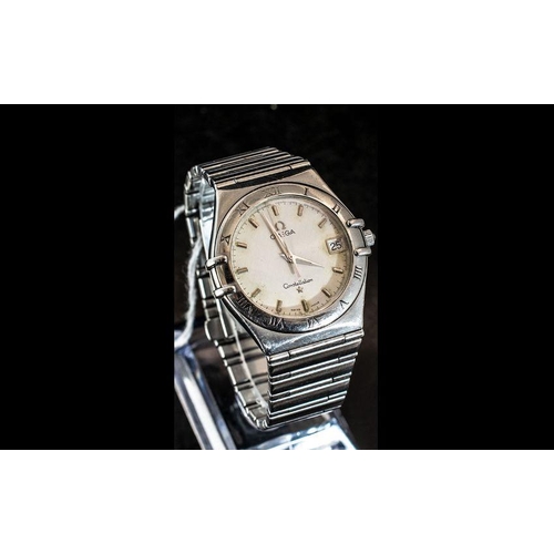 213A - Omega - Constellation Stainless Steel Gents Wrist Watch. Ref No 5709 1807 - Marked to Back Cover. Fe... 