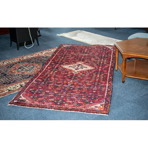 1048 - Persian Rug - A Genuine Excellent Quality Persian Sarouk Carpet/Rug decorated in a traditional flora... 