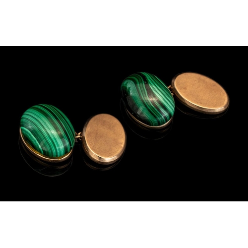 124 - Gents Pair of 9ct Gold Malachite Cufflinks marked 9.375. Weight 10.4 grams. Very good condition.