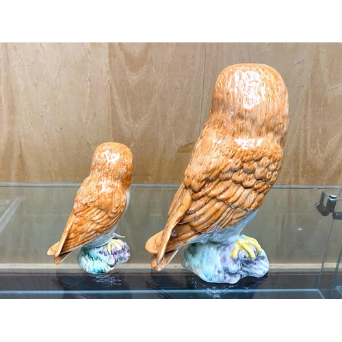 586 - ( 2 ) Beswick Owls, Both Stamped for Beswick. Both In Good Condition, No Chips or Cracks etc. ( 2 ) ... 