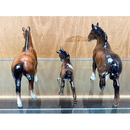 592 - ( 2 ) Beswick Horses + 1 Other Foal (restored and broken leg) ( 3 ) In Total.