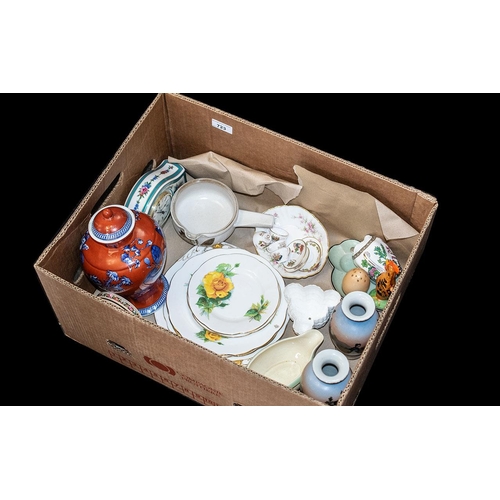 723 - Box of Assorted Quality Porcelain & Pottery, including a Wedgwood ginger jar, a Royal Doulton porcel... 