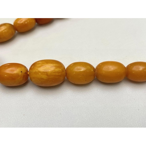 116 - 1930's Superb Butterscotch Amber Beaded Necklace, Well Matched / Superb Colour. Length 20 Inches - 5... 