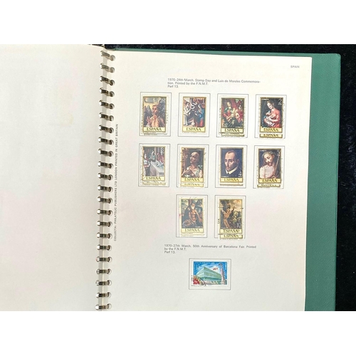 1397 - Stamp interest: Green 22 ring Collecta stamp album in slip -case with stamps from Spain and its colo... 