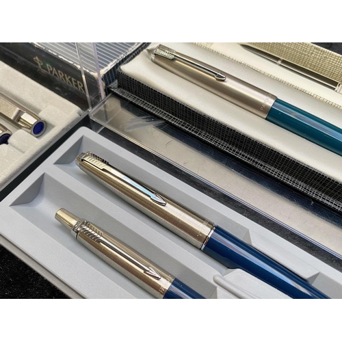 466 - Collection of Parker Pens, comprising a Parker 51 fountain pen in a box with papers, blue and chrome... 