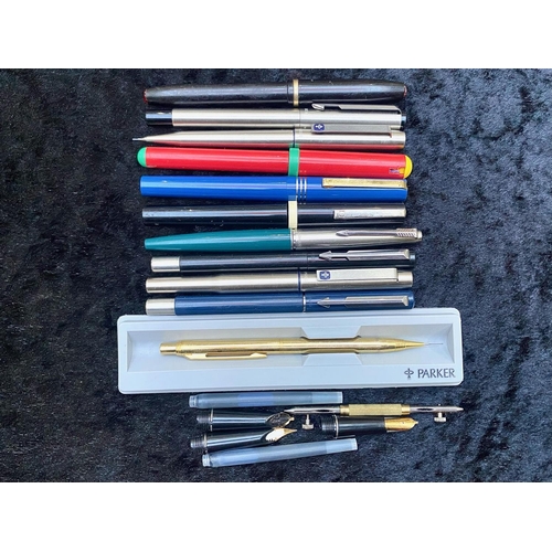 467 - Collection of Fountain & Ballpoint Pens, comprising nine fountain pens including Parker, Parker penc... 