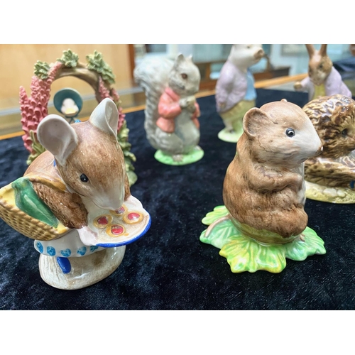 609 - Collection of Seven Beatrix Potter Figures, comprising 'Jemima Puddleduck' Reg. No. E6/127 512044 19... 