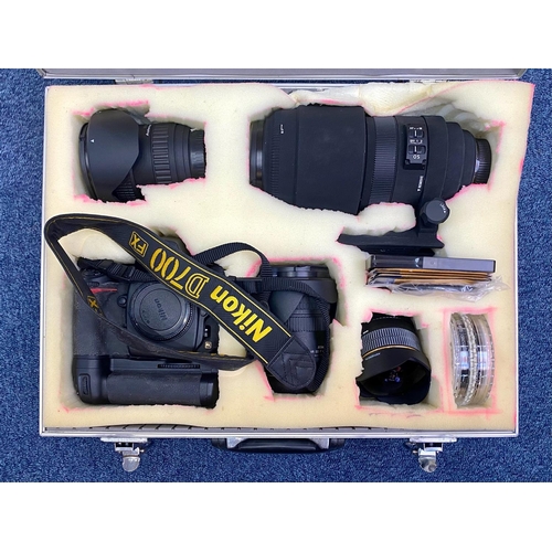 1105 - Nikon D700 FX Boxed Camera & Equipment, housed in a steel fitted carry case, comprising Nikon camera... 