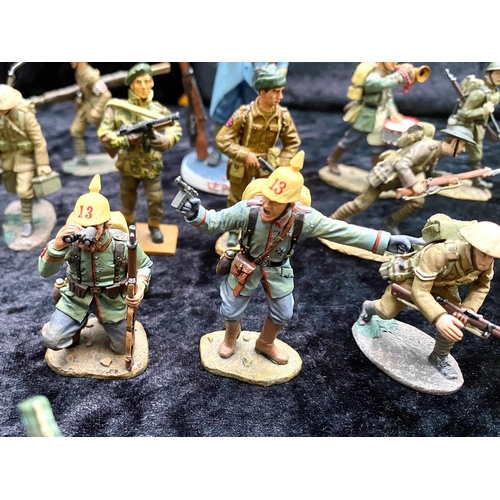 1343 - Military Interest - Collection of Lead Military Figures, makes to include Corgi, Britain's, King & C... 