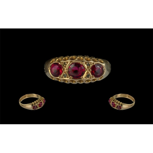 33 - Victorian Period 1837 - 1901 18ct Gold - Attractive 3 Stone Diamond and Ruby Set Ring, Gallery Setti... 