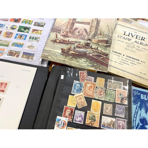 1419 - Stamp Interest - A Number of Varied Stamp Albums, with contents from around the world.