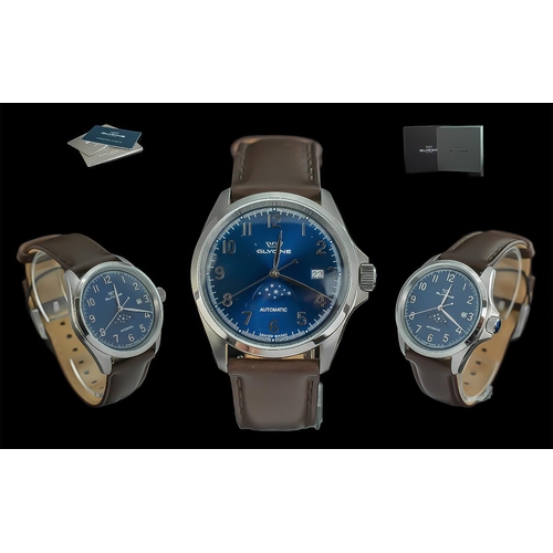 190 - Clycine Gents Moonphase Automatic 26 Jewels Stainless Steel Cased Watch - Gal No GL280. Sapphire Cry... 