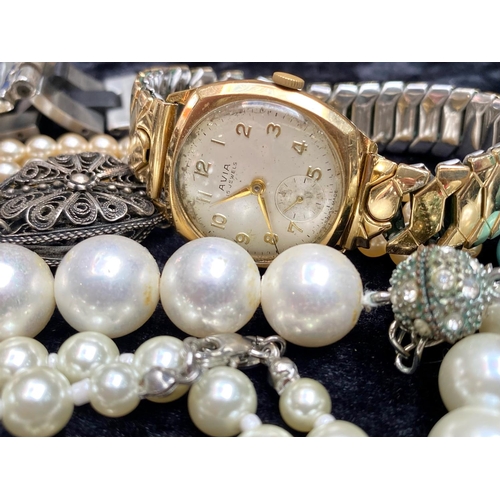 406 - Good Collection of Costume Jewellery, comprising bangles, bracelets, brooches, pearls, watches, earr... 