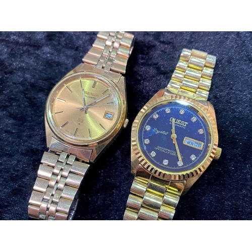 458 - A Collection of Gentleman's Modern Replica Fashion Watches,  bracelet straps chrome and gold tone.  ... 