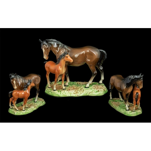 613 - Beswick Hand Painted Horse and Foal Figure ' Mare and Foal ' on Base. Model 953. 1st Version. Design... 