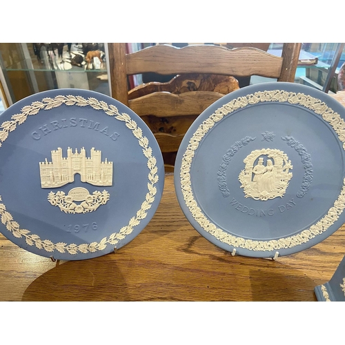 641 - Box of Blue Jasper Wedgwood, comprising plates, biscuit barrel, planter, vases, lidded pots, trinket... 