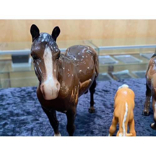 673 - Collection of 4 Beswick Horses various models, three in brown and one palomino. Some as found, chipp... 