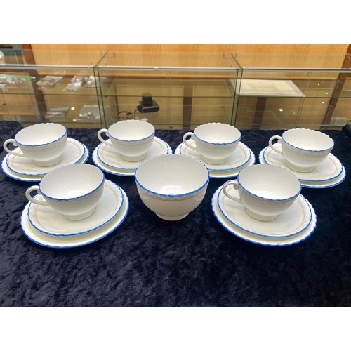 602 - Collection of Minton Ware ( 19 ) Pieces In Total. Comprises 6 Cups, 6 Saucers, 6 Side Plates and Sug... 