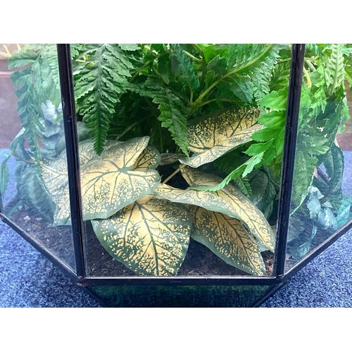 1063 - Beautiful Glass Terrarium, octagonal shape with lift off top for plant upkeep, leaded sides, measure... 