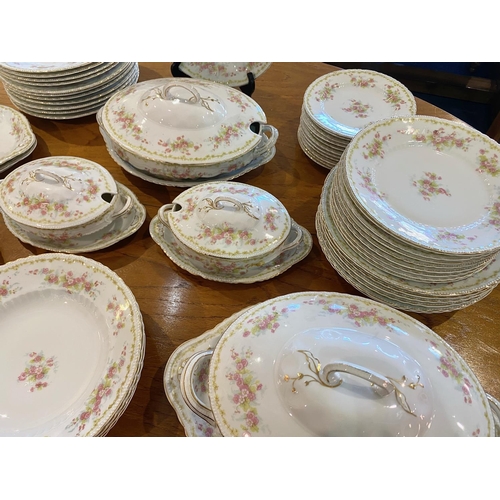 634 - Victoria Austria Pottery Items. Includes 11 Desert / Soup Dishes, 11 Dinner Plates, 9 Medium Plates,... 