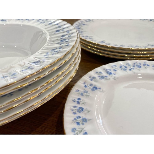 725 - Royal Albert 'Memory Lane' Part Dinner Service, comprising four 10'' dinner plates, three 8'' side p... 