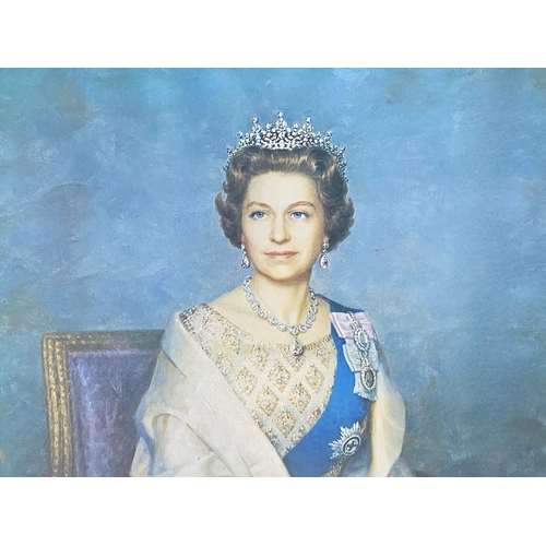 914 - Large Framed Print of Her Majesty Queen Elizabeth II, mounted framed and glazed in a gilt surround. ... 