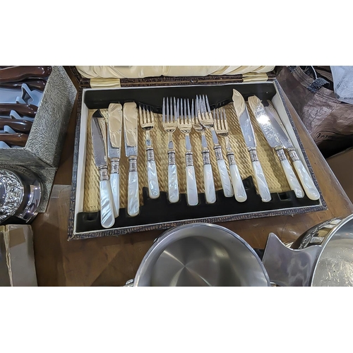 1251 - A Good Quantity of Silver Plated Ware to include a number of boxed flatware sets, loose cutlery, sil... 