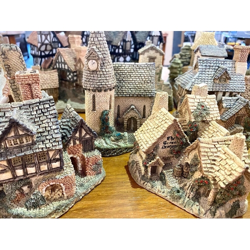 1357 - Large Collection of Lilliput Lane Cottages, churches, pubs, etc.  All unboxed.  Approx. 25, idea for... 