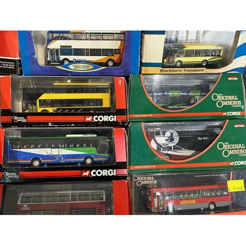 1527 - Corgi Transport Vehicles Interest. Good Collection of Corgi Transport Vehicles, All Look to Be In Un... 