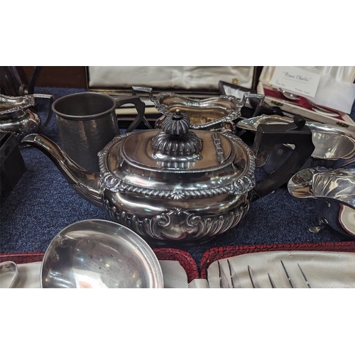 1559 - Good Collection of Silver Plated Ware, to include tea service, flatware, toast rack, boxed cutlery s... 