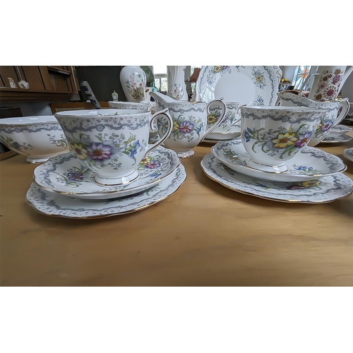 584 - Royal Albert Bone China 'Gem' Tea Service, comprising 12 cups, 12 saucers, 12 side plates, two milk ... 