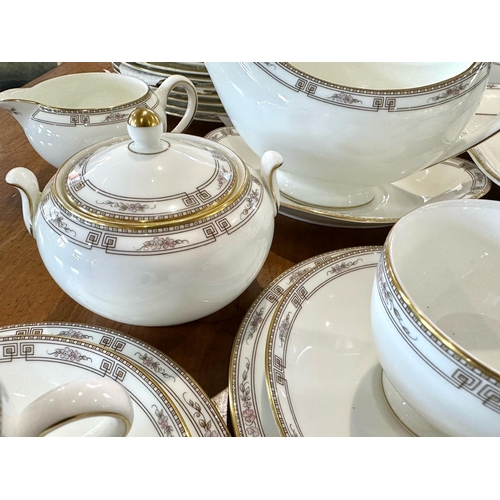 586 - Wedgwood Colchester Dinner Service - To Include, Plates, Cups, Saucers, Lidded Tureen, Gravy Boat et... 