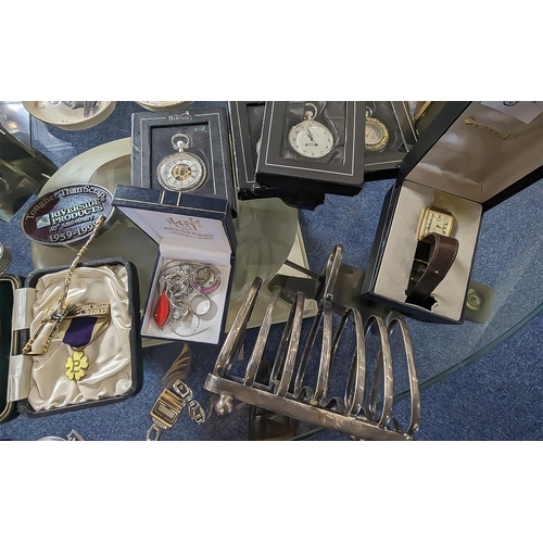 1409 - Box of Collectibles, including a collection of Heritage Pocket watches, a glass inkwell, mantle cloc... 