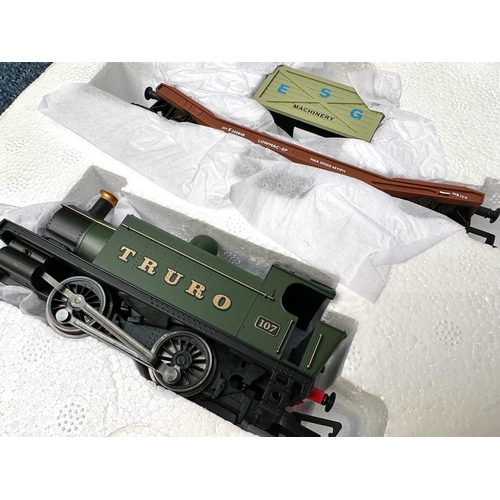 1507 - Hornby Western Messenger 00 Gauge Train Set, boxed as new.