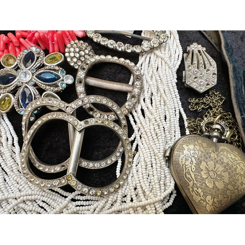 420 - Lovely Collection of Vintage Art Deco Style & Victorian Crystal Set Costume Jewellery, including bro... 