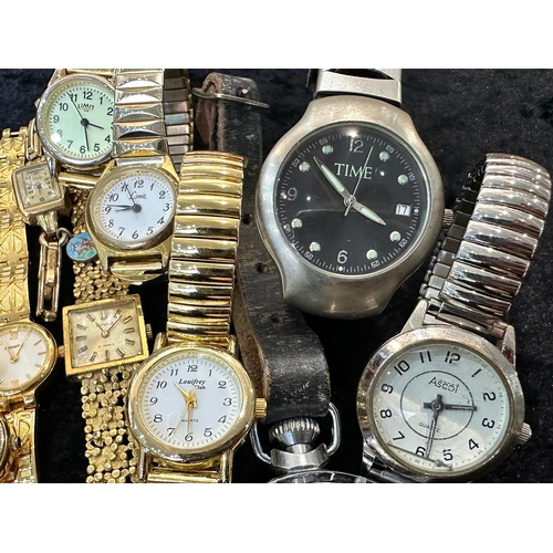 481A - Collection of Gentleman's & Ladies Wristwatches, bracelet and leather straps, including Accurist, Be... 