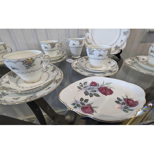 639 - Grafton China Tea Service 'Pevensey', including six tea cups, six saucers, six side plates, sugar bo... 