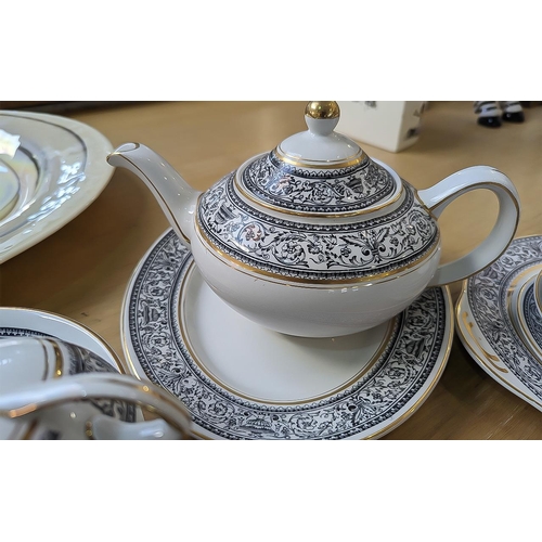 652 - Wood & Sons 'Saracen' Dinner & Tea Service, Alpine White Ironstone, comprising tureens, plates, side... 