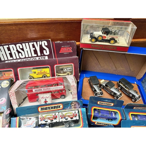 1386 - Matchbox Vehicles Interest. Good Box of Vehicles, Includes Big Top Circus Truck, The Cheeses of Engl... 