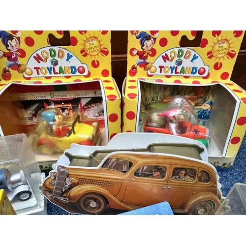 1403 - Collection of Boxed Collector's Vehicles. Various Makes and Models, Includes Corgi Mini Eggs Van, Ha... 