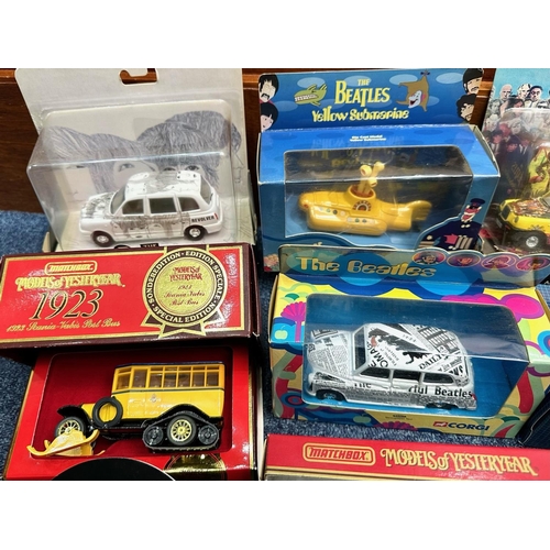 1404 - Collection of Boxed Collector's Vehicles. Various Makes and Models, Includes Loose Vintage Style Car... 