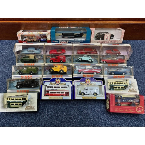 1410 - Lledo / Dinky Interest. Boxed Collection of Lledo Vehicles. Dinky Vehicles, Lledo Special Limited Ed... 