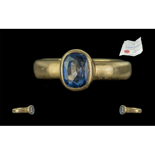 14A - 18ct Gold - Excellent Quality Single Stone Blue Sapphire Set Band Ring. Marked 750 - 18ct to Shank. ... 