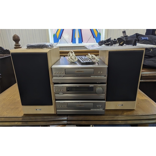 1564 - Denon Personal Component System, with operating instructions, comprising stereo receiver, cassette t... 